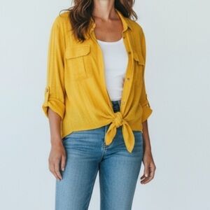 * Day to Day Open Front Tie Top Size S Mustard Yellow
